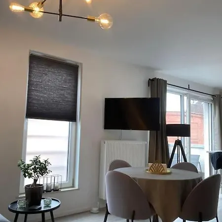 Διαμέρισμα Lovely 1 Bedroom Appt With Terrace Λιέγη